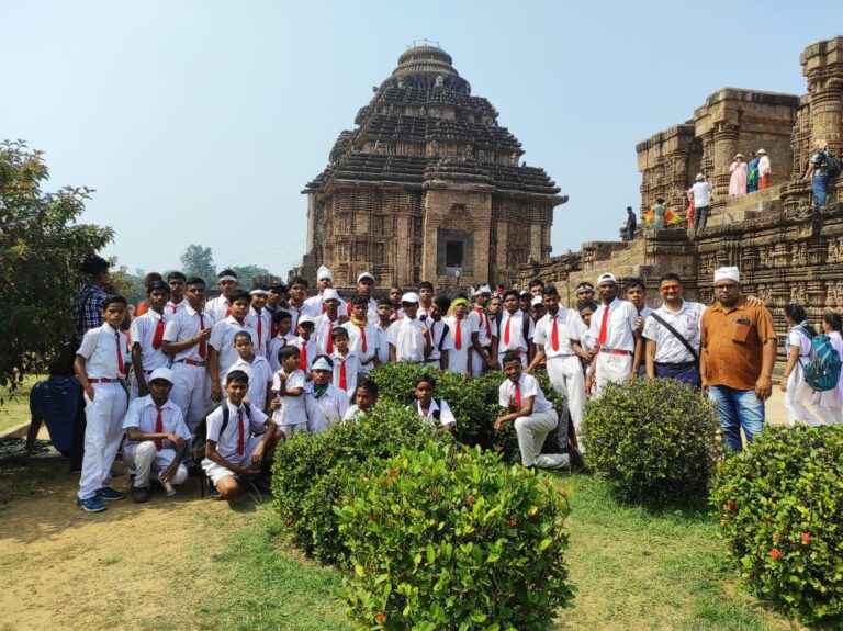 Exposure Visit and Picnic Organised for Divyang Students